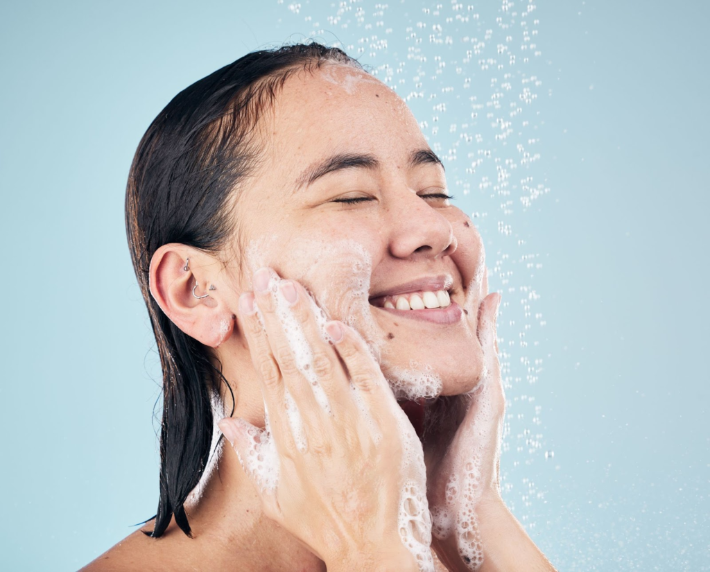 The Best Face Wash Routine for Glowing Skin